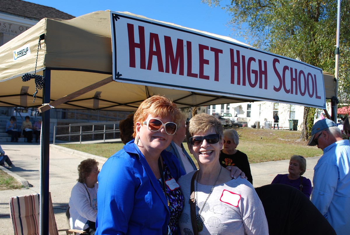 DSC_0197 Mary Shortridge Darling, Mariann Warlick JonesOH.jpg