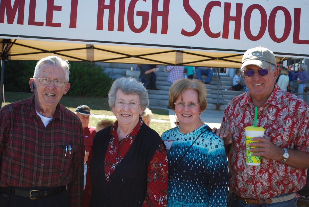 DSC_0235 Donald Preslar, Grace Preslar Rea, Beth Preslar McDonald, Melvin PreslarOH.jpg