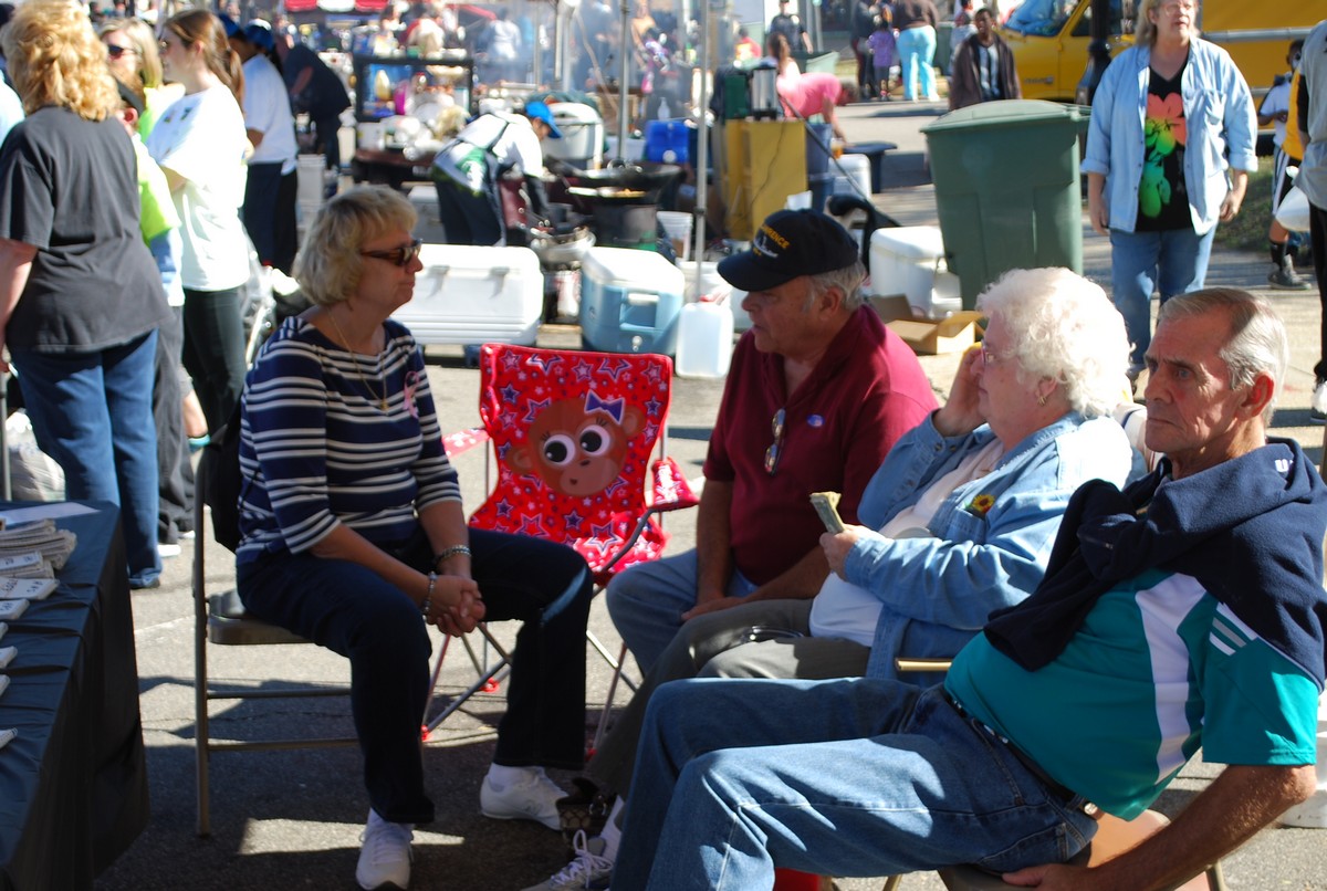 DSC_0268 Connie Farleigh Lanier, Jim Pollard, Nancy Pollard, Bill HarrisOH.jpg