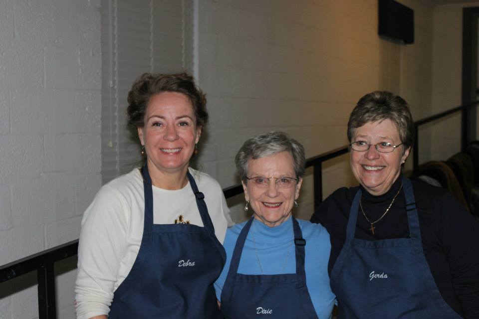 Debbie McIver, Dixie Chalk, Gerda Pait.jpg