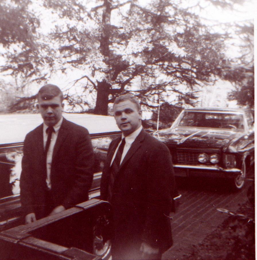 Bill and Mark Lindsey 2.jpg