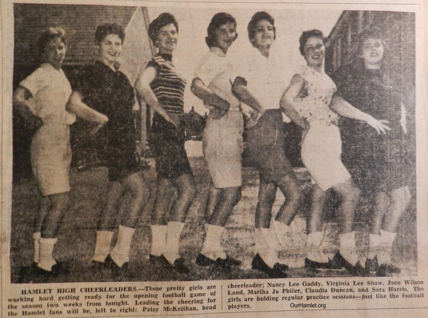 1958 Cheerleaders OH.jpg