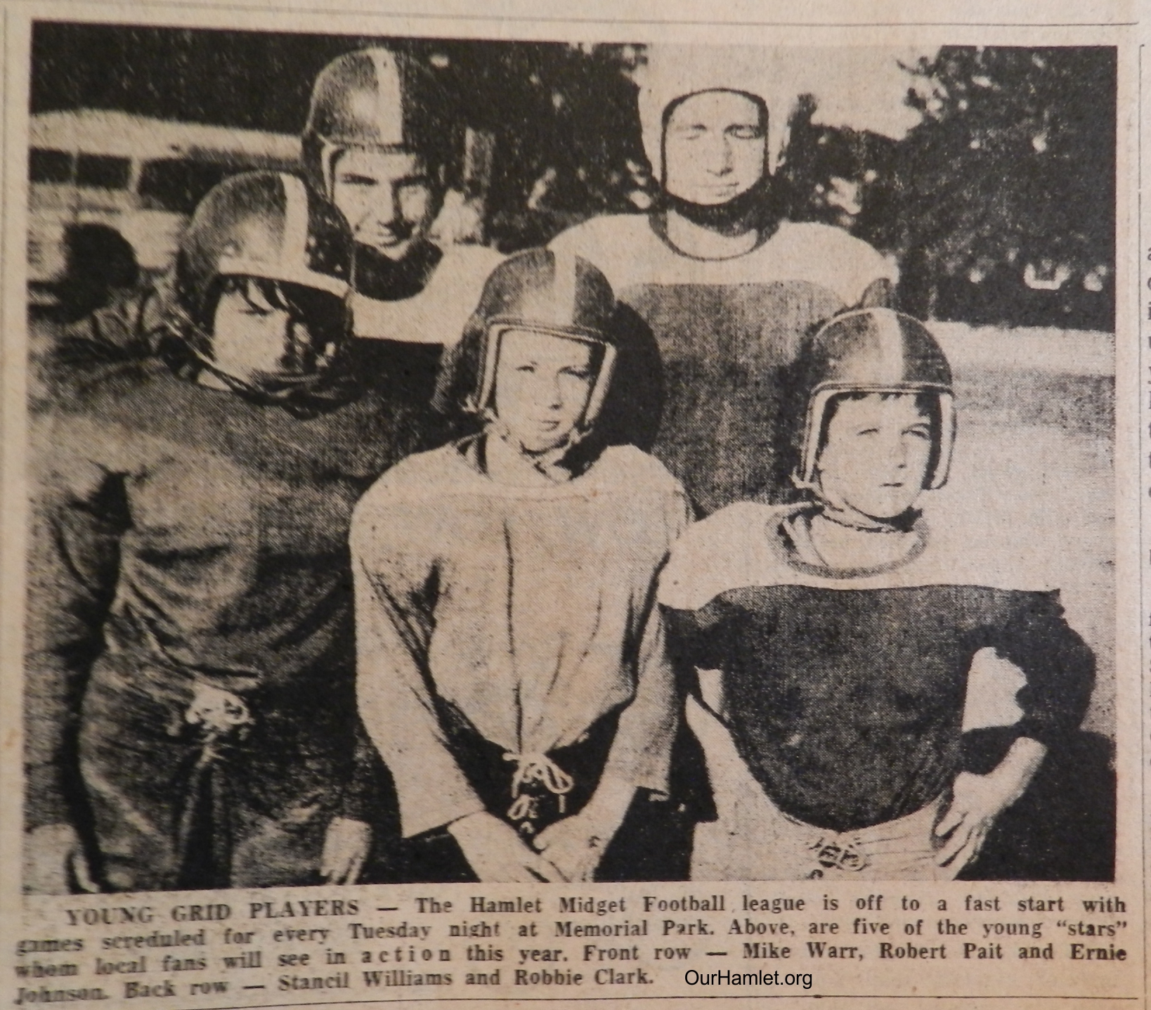 1958 Football players OH.jpg