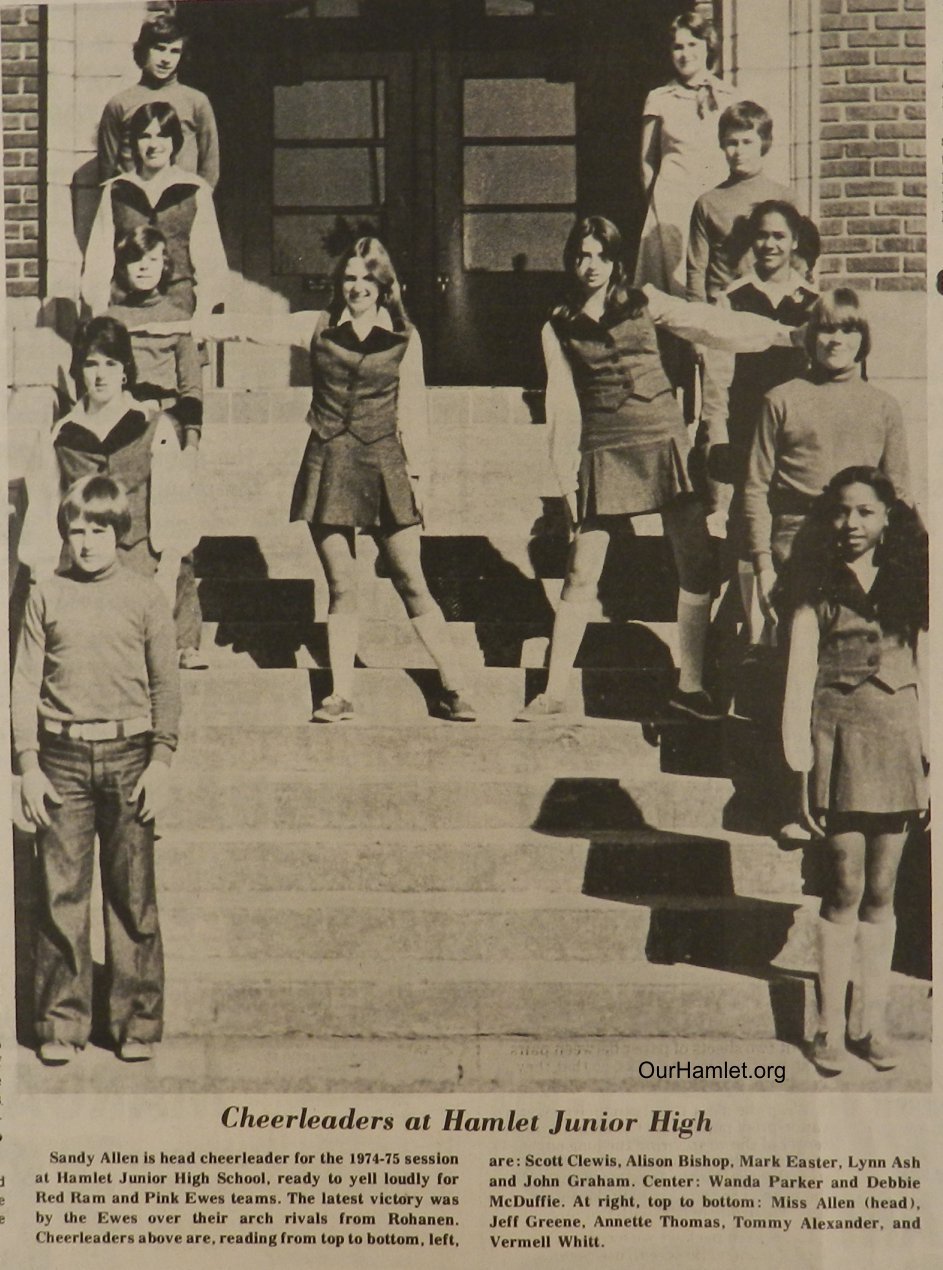 1975 HMS Cheerleaders OH.jpg