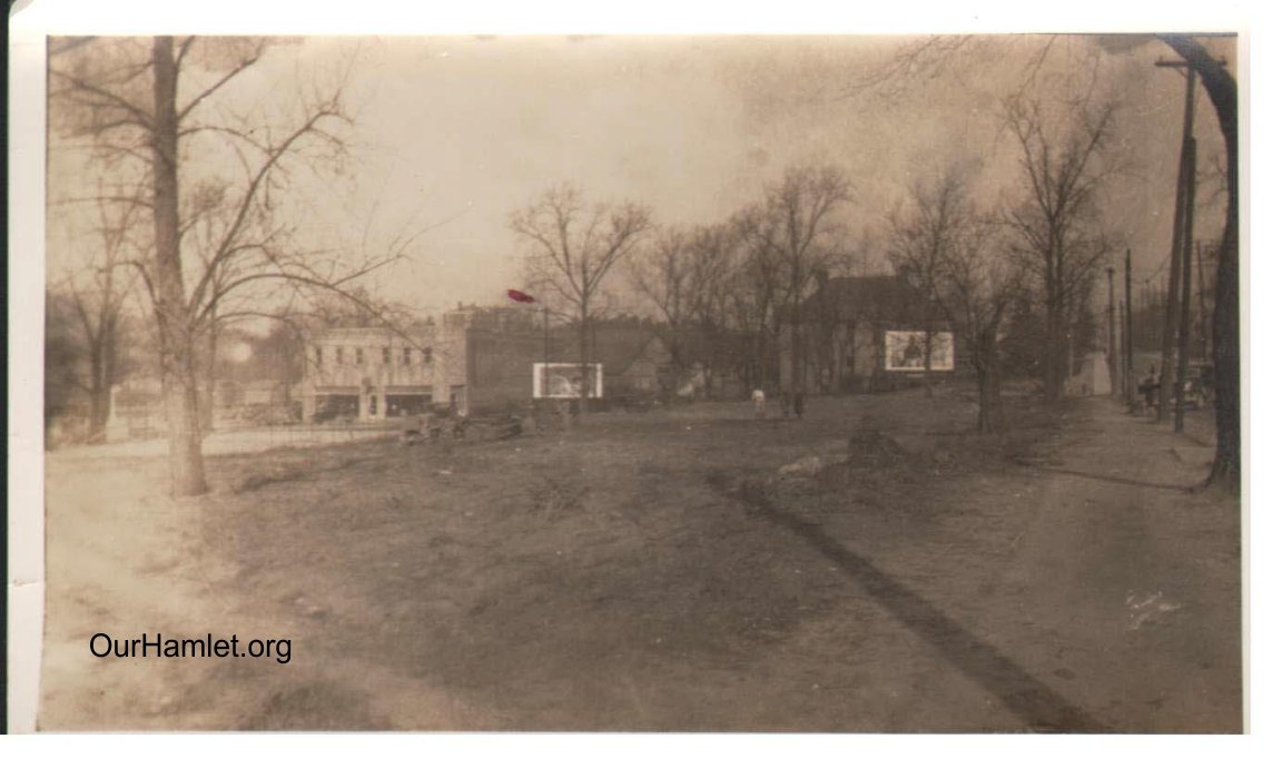 Hamlet Warfield Park (1) OH.jpg