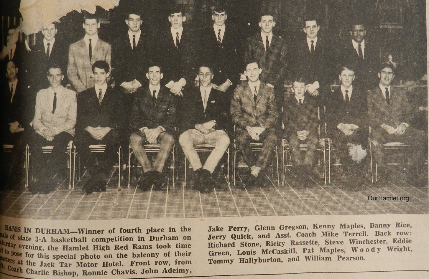 1967 HHS basketball team 2 OH.jpg