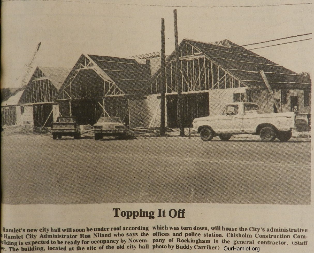 1985 City Hall roof OH.jpg