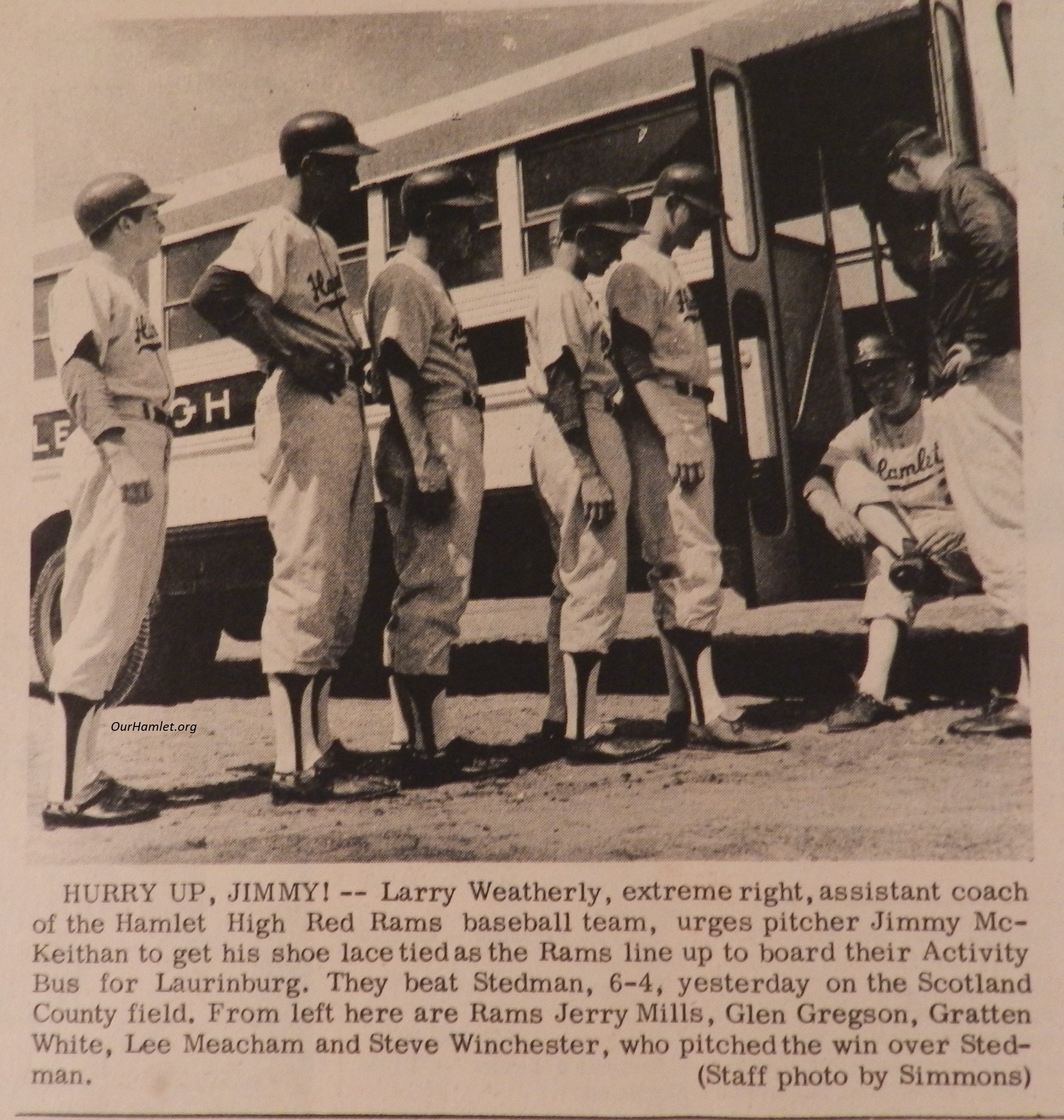 1968 HHS baseball players and bus OH.jpg